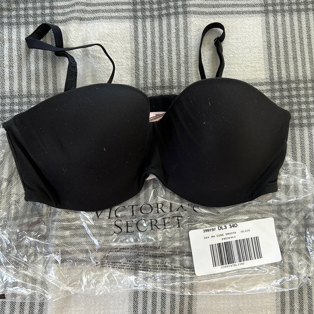 Victorias Secret Very Sexy Lined Strapless Bra